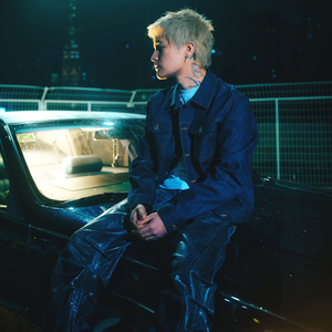 女教师办公室色情毛片
